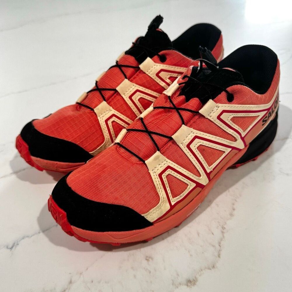 Salomon SpeedCross Waterproof Kids Hiking Shoes. Size 7.